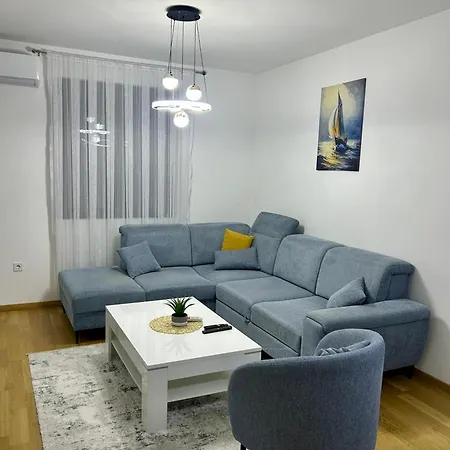 Urban Nest - New * بودغوريتْسا